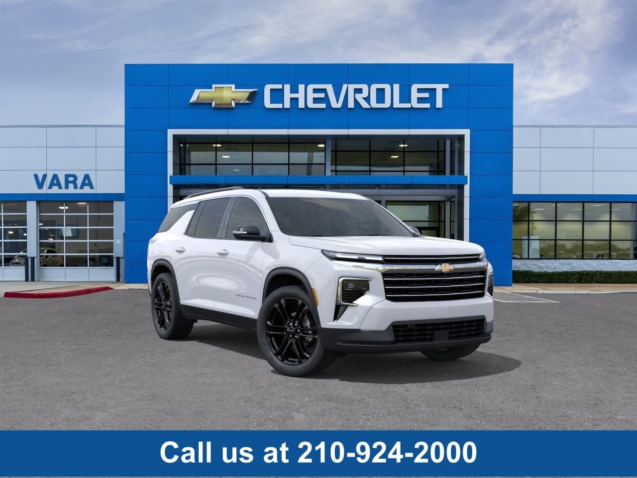 2027 Chevrolet Traverse FWD LT — photo 1 of 31