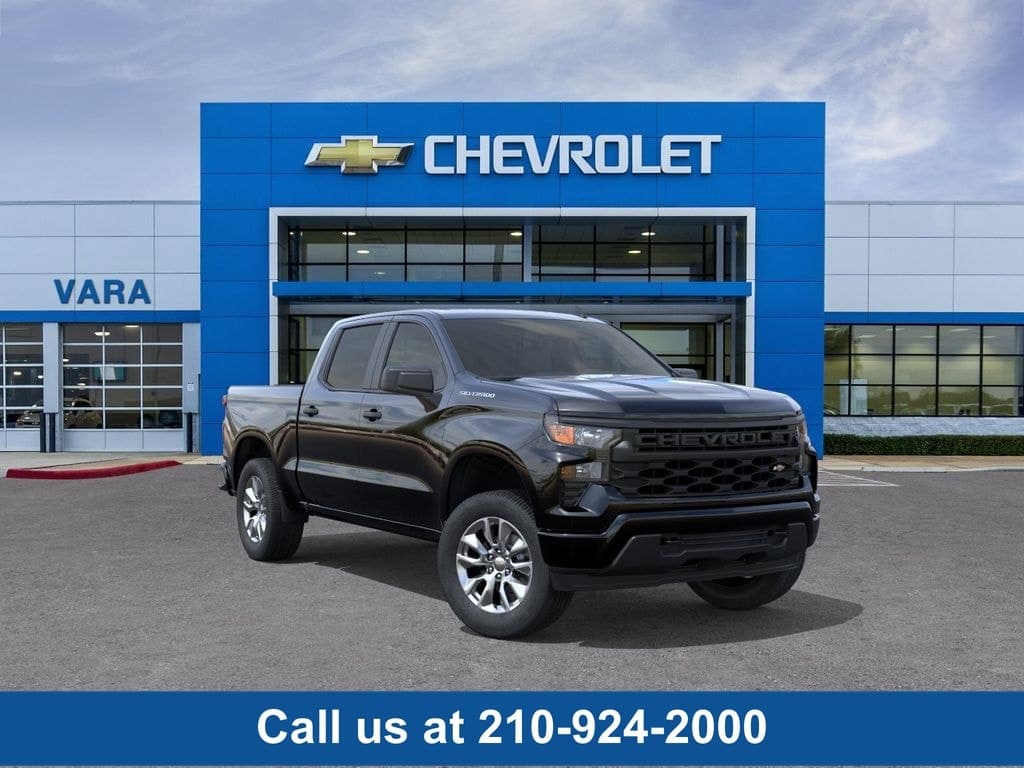 2026 Chevrolet Silverado 1500 Custom — photo 1 of 30