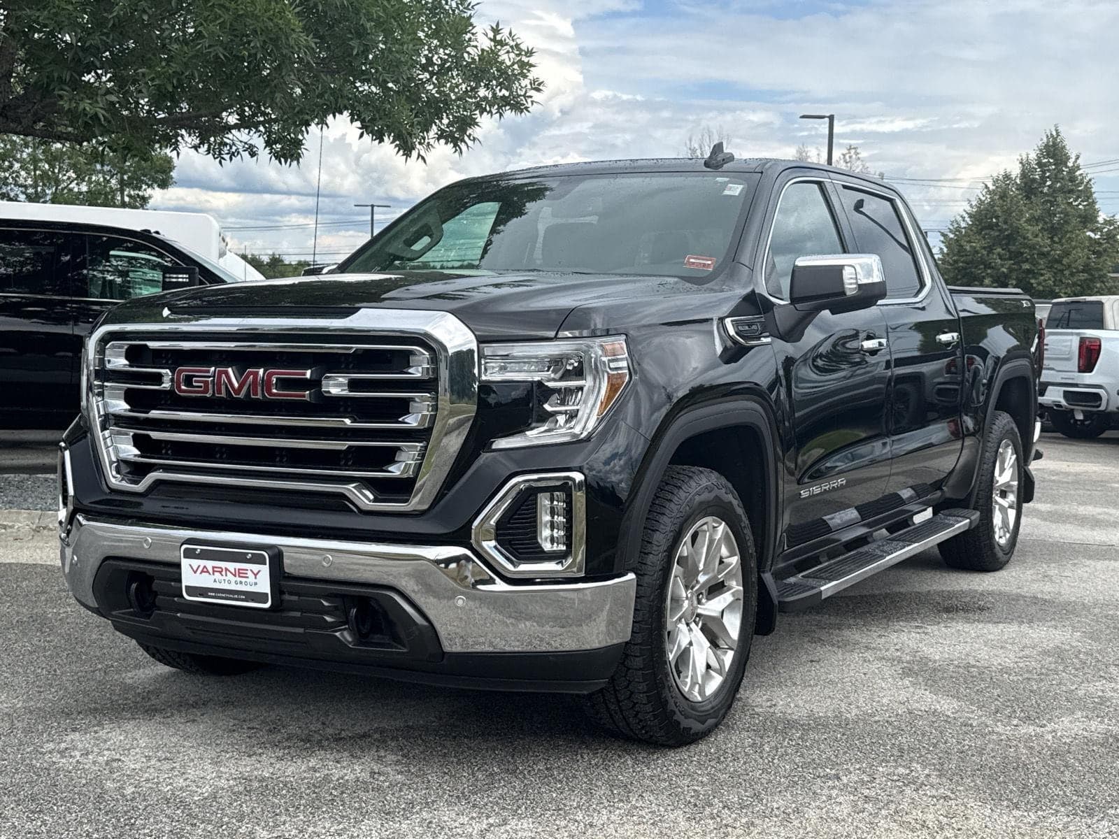2020 GMC Sierra 1500 SLT — photo 1 of 33
