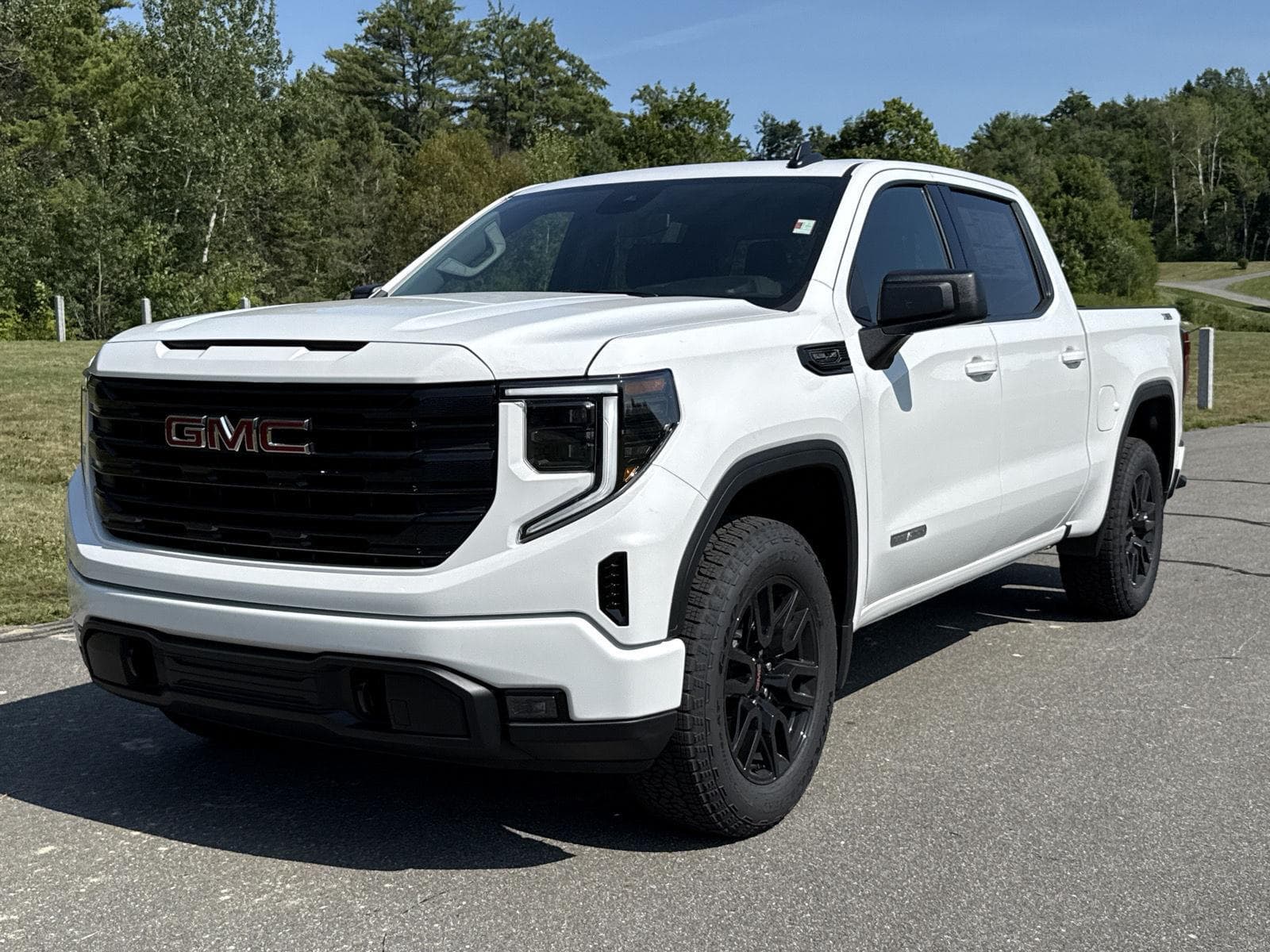 2026 GMC Sierra 1500 Elevation — photo 1 of 59