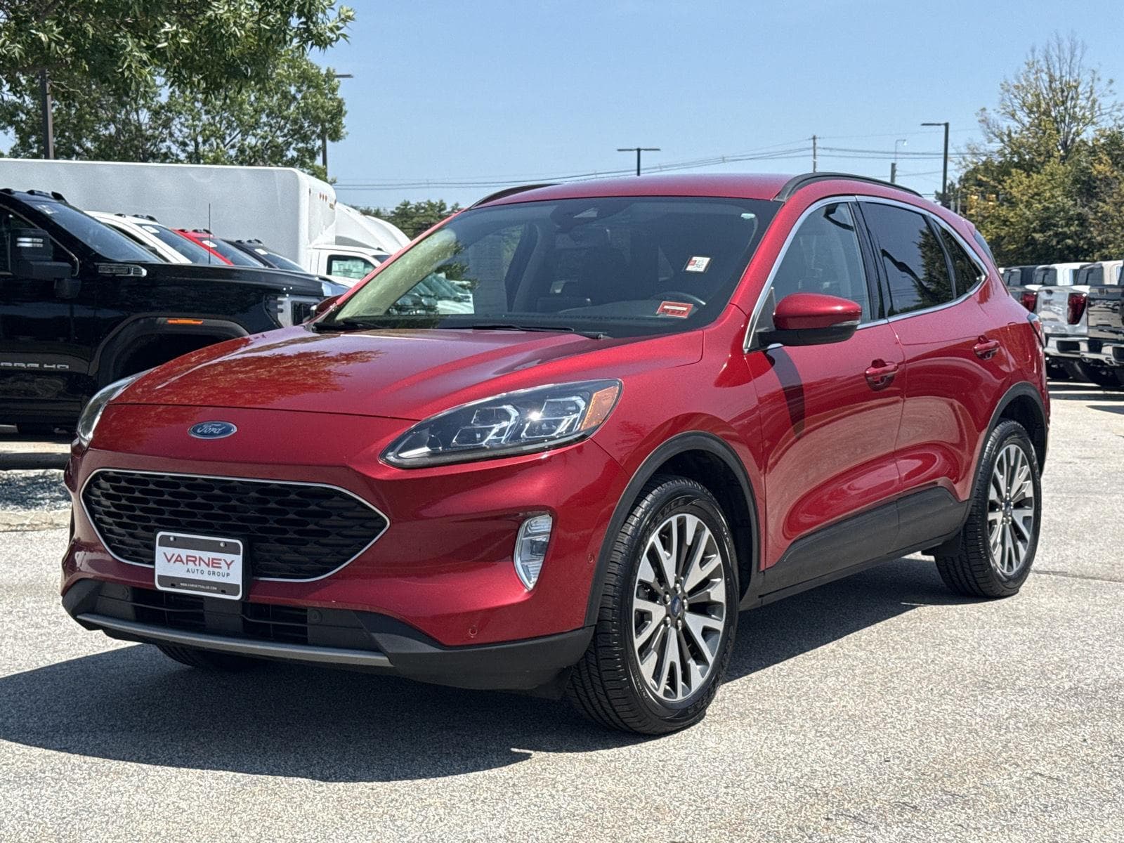 2020 Ford Escape Titanium — photo 1 of 29