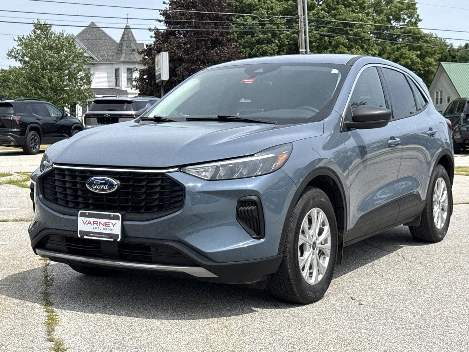 2023 Ford Escape Active — photo 1 of 18