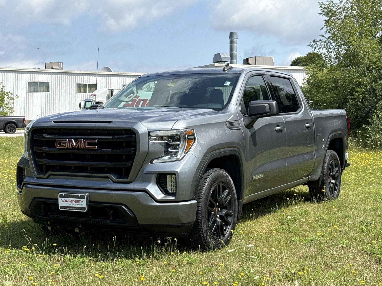 2020 GMC Sierra 1500 Elevation — photo 1 of 24