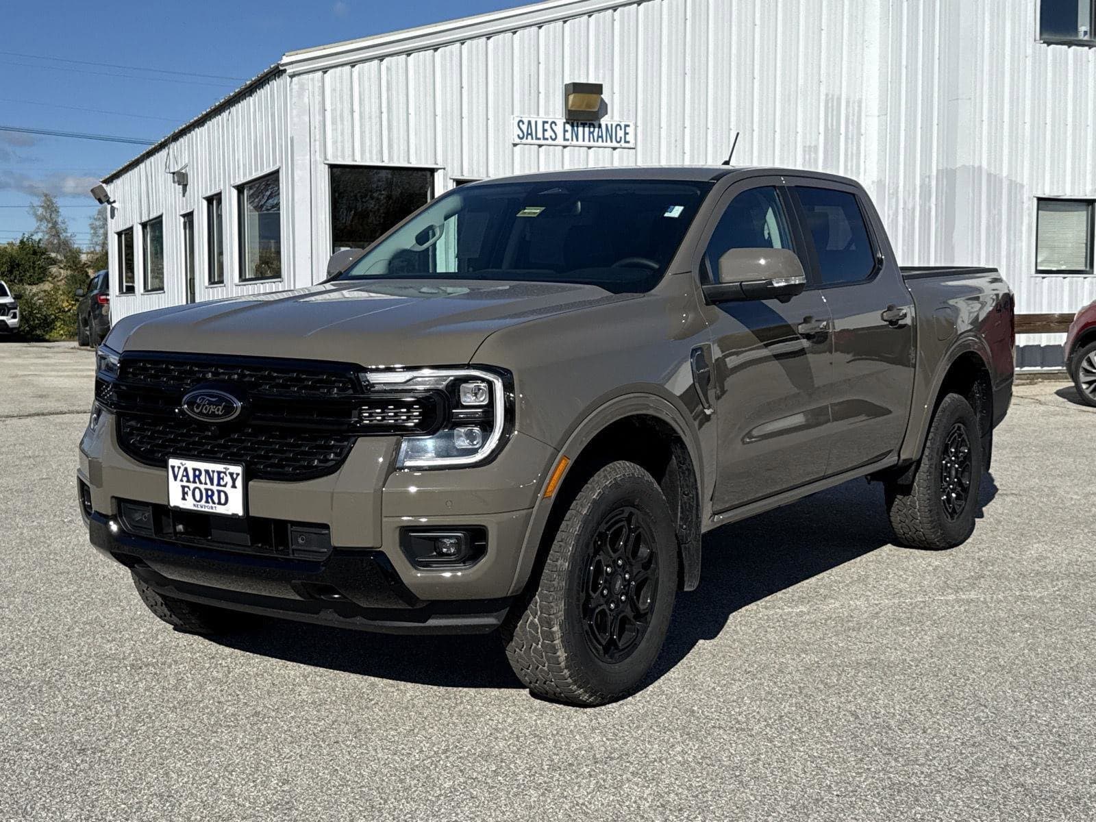 2025 Ford Ranger LARIAT — photo 1 of 21