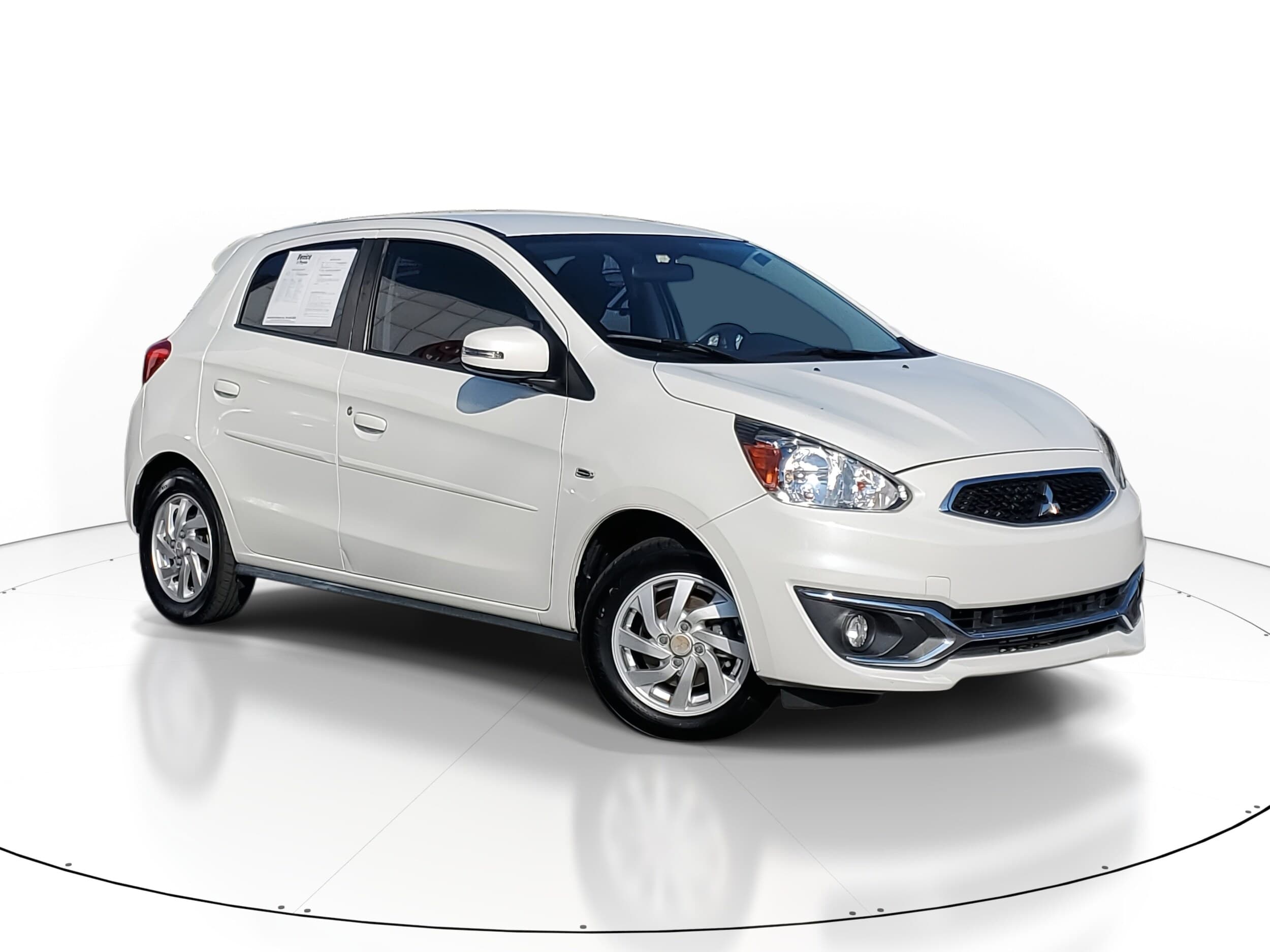 Foto de 2018 Mitsubishi Mirage SE