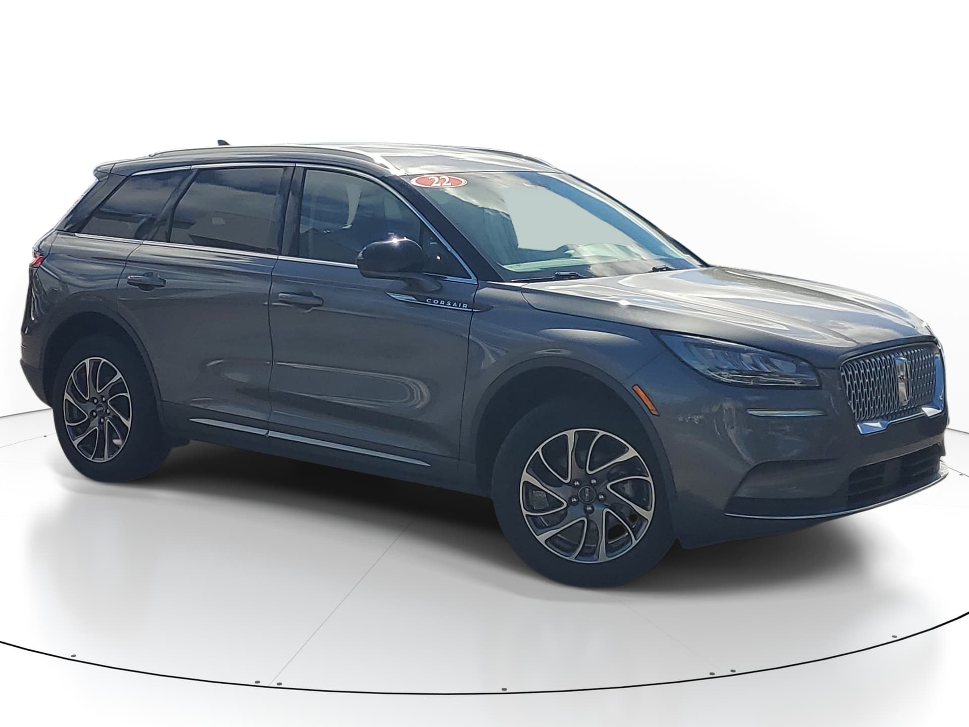2022 Lincoln Corsair Standard — photo 1 of 30