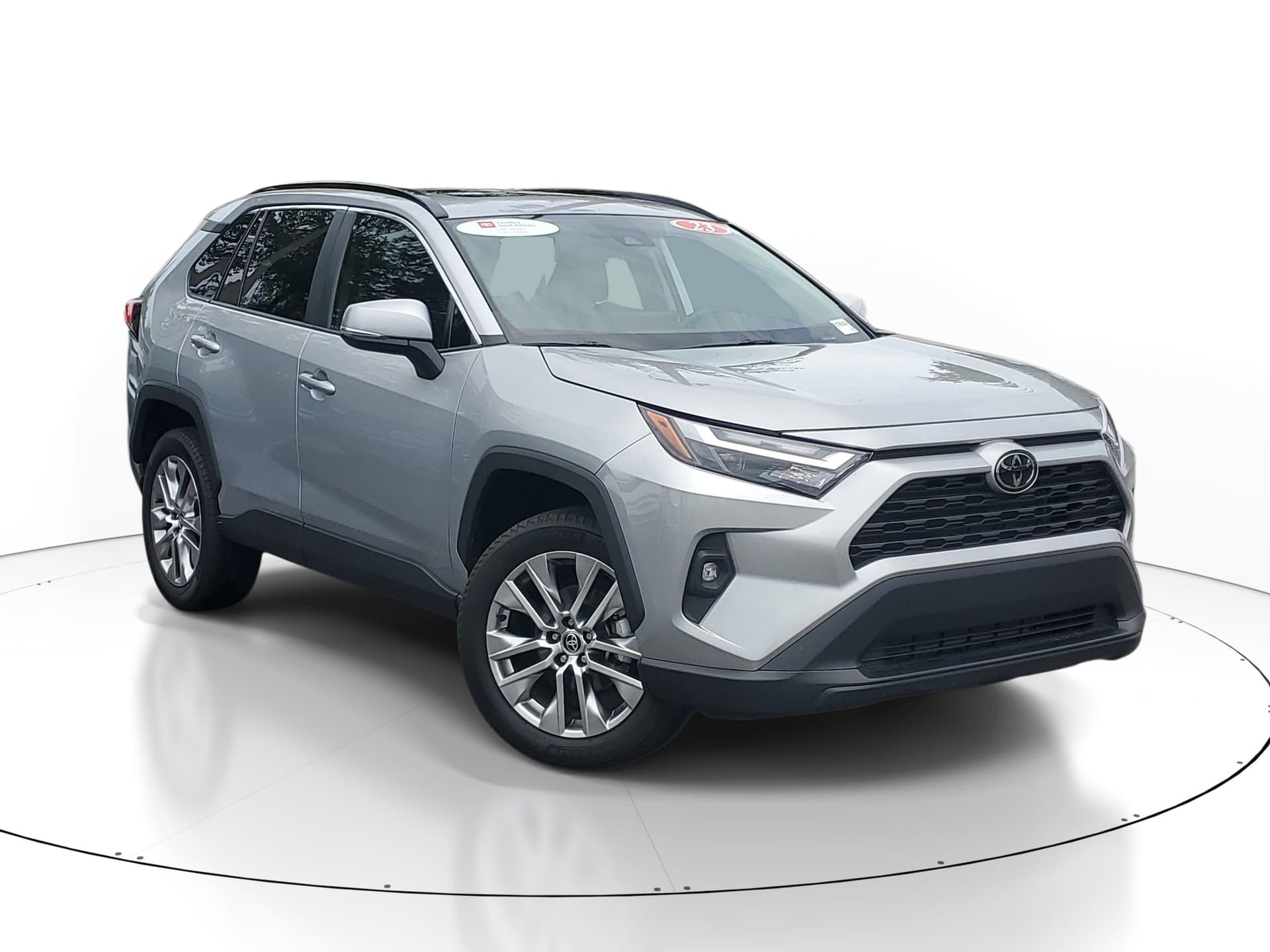 2023 Toyota RAV4 XLE Premium — photo 1 of 31