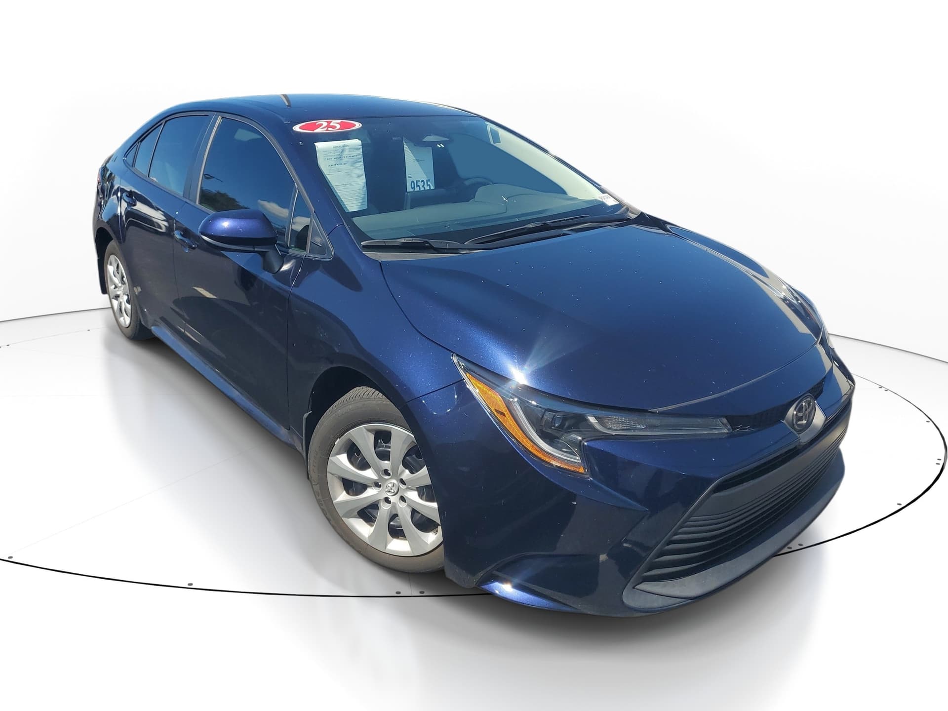 2025 Toyota Corolla LE — photo 1 of 11