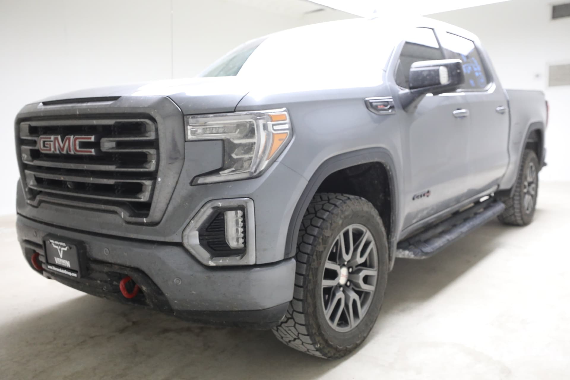 2020 GMC Sierra 1500 AT4 — photo 1 of 14