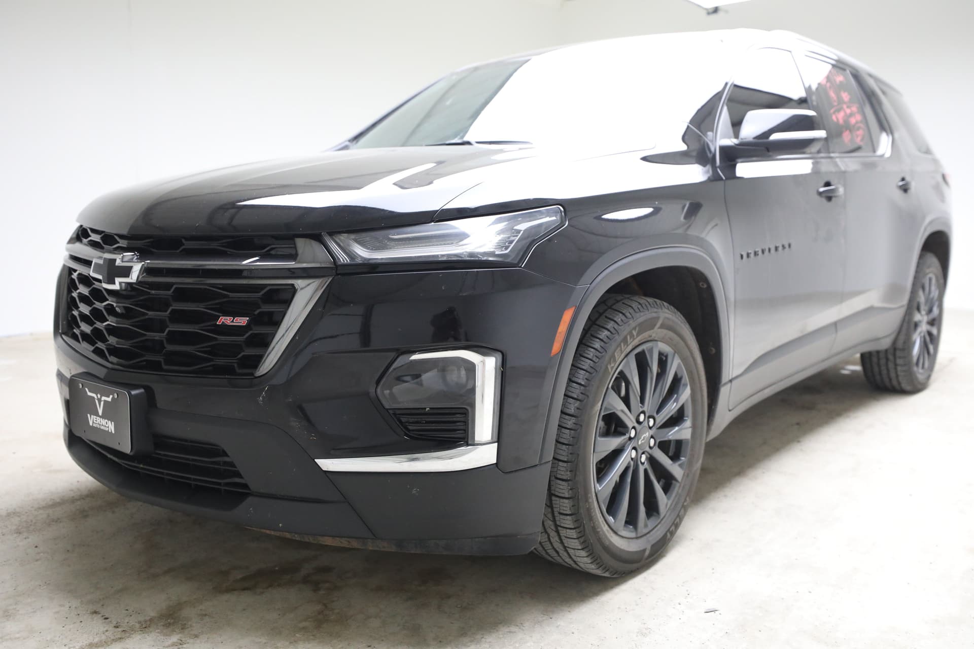 2023 Chevrolet Traverse RS — photo 1 of 13
