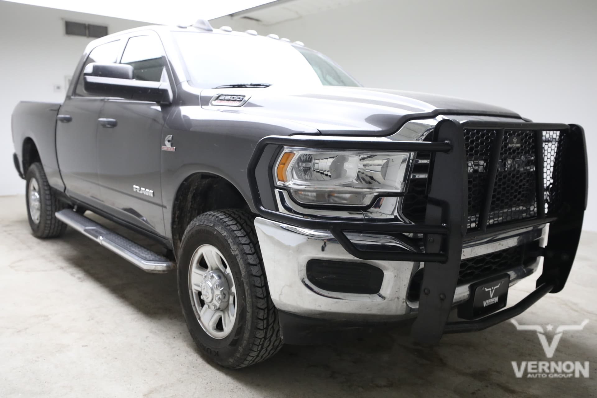 2022 RAM 2500 Tradesman — photo 1 of 13
