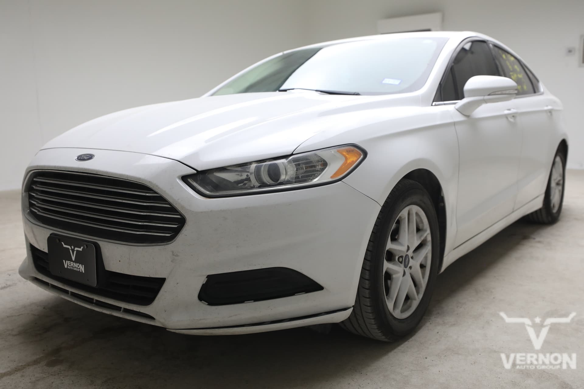 2014 Ford Fusion SE — photo 1 of 14