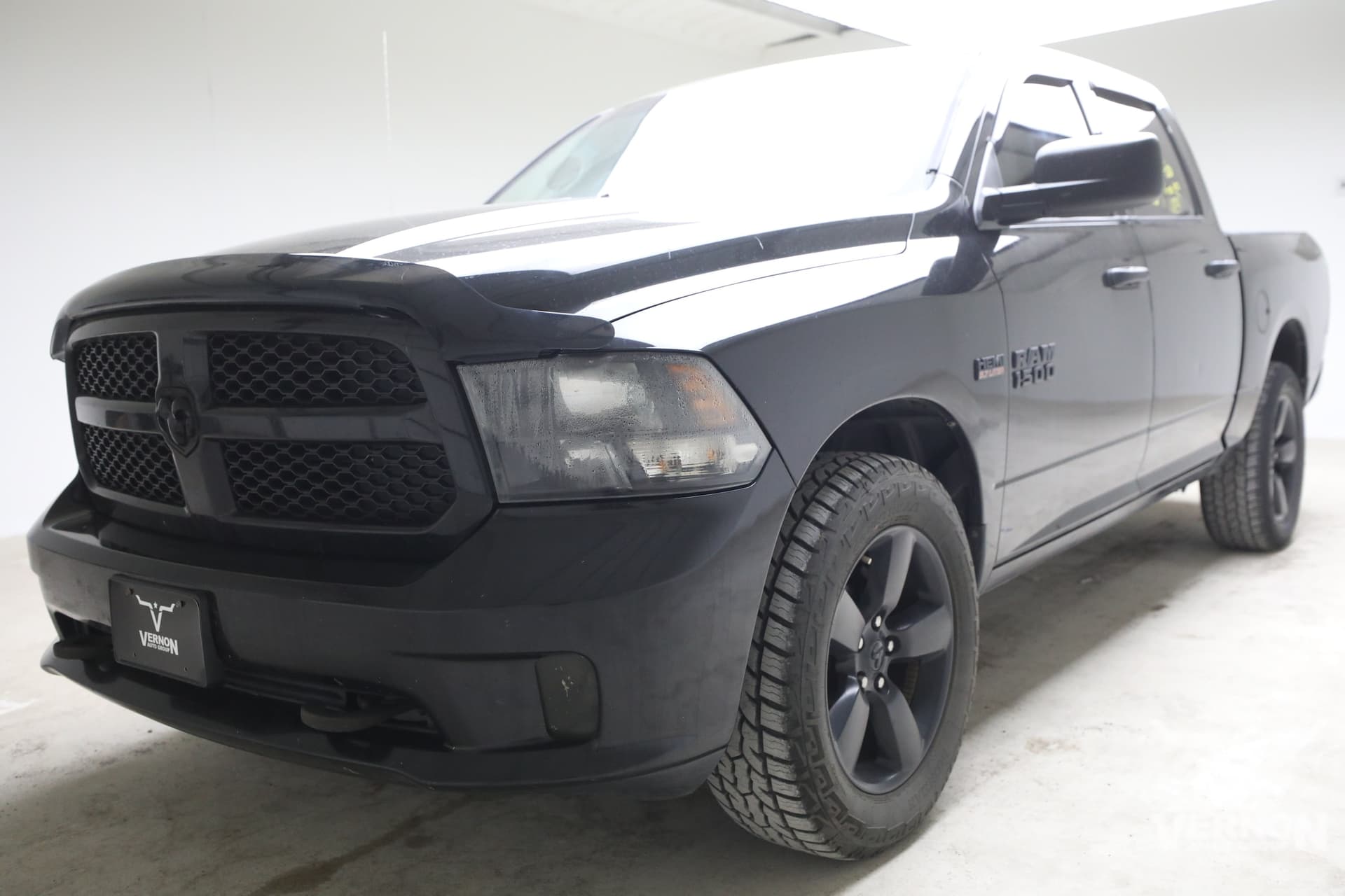 2016 RAM 1500 Tradesman — photo 1 of 14