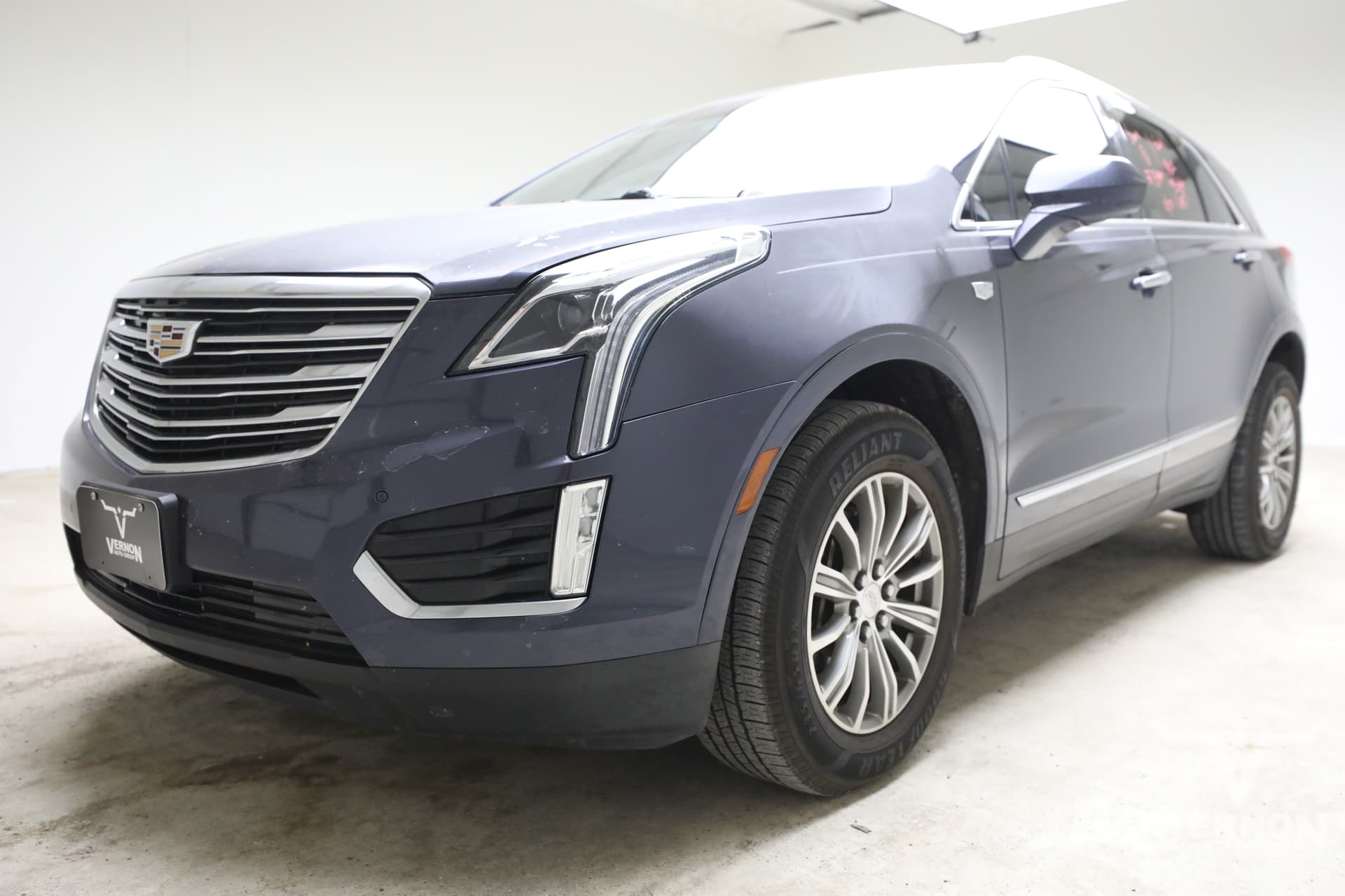 2019 Cadillac XT5 Base — photo 1 of 12