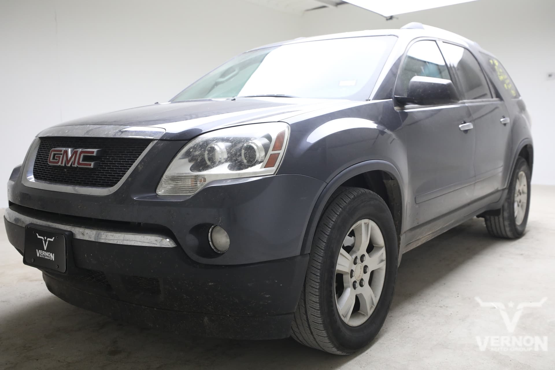 2012 GMC Acadia Base — photo 1 of 13