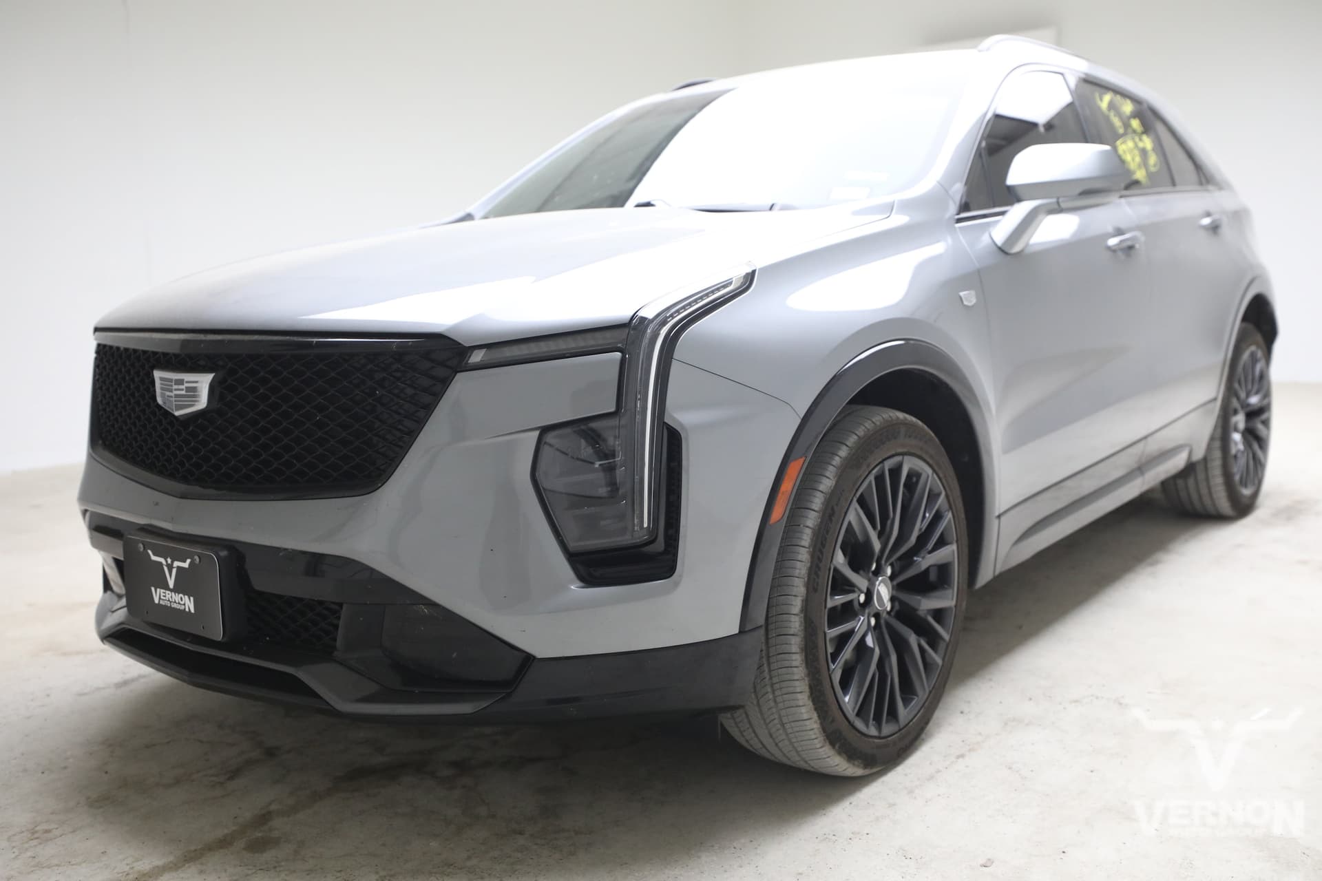 2024 Cadillac XT4 AWD Sport — photo 1 of 13