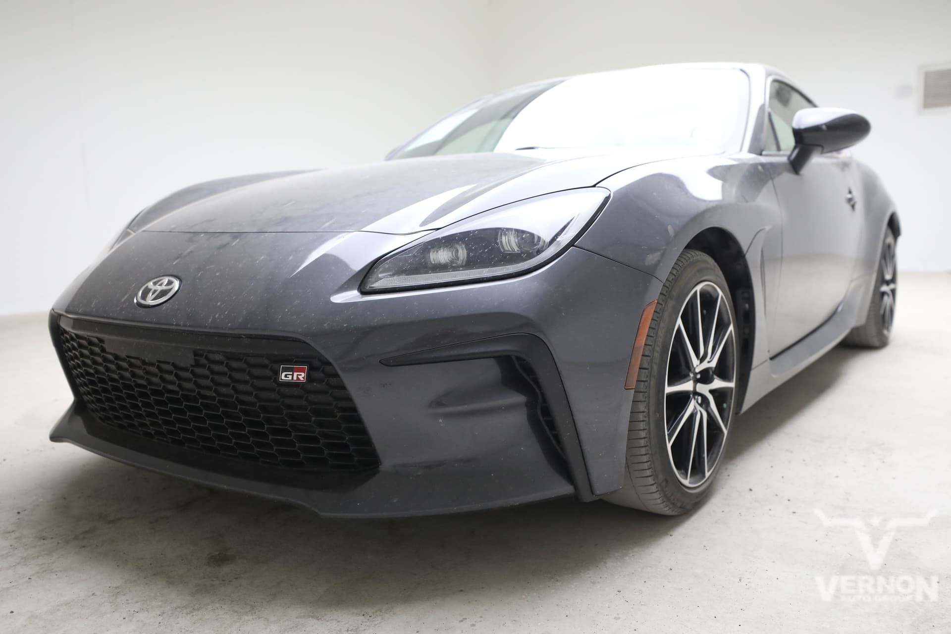 2022 Toyota GR86 Base — photo 1 of 12