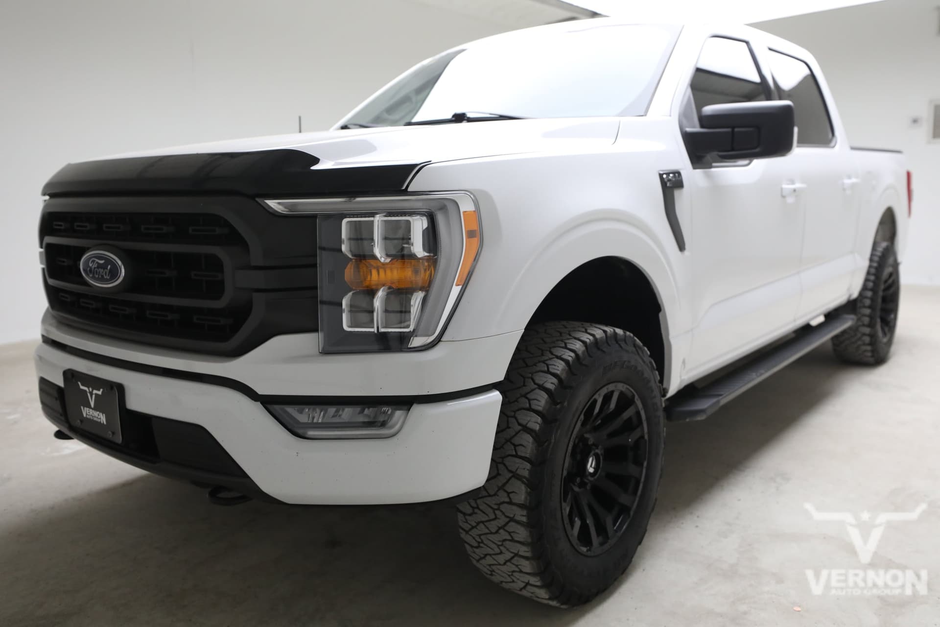 2023 Ford F-150 Base — photo 1 of 40