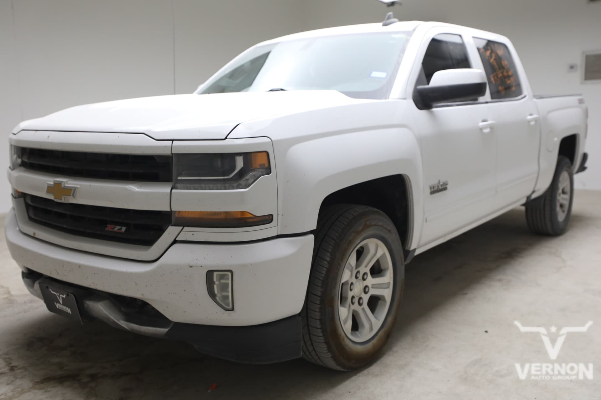 2018 Chevrolet Silverado 1500 LT — photo 1 of 11