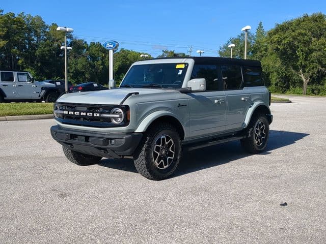 2024 Ford Bronco Outer Banks — photo 1 of 68
