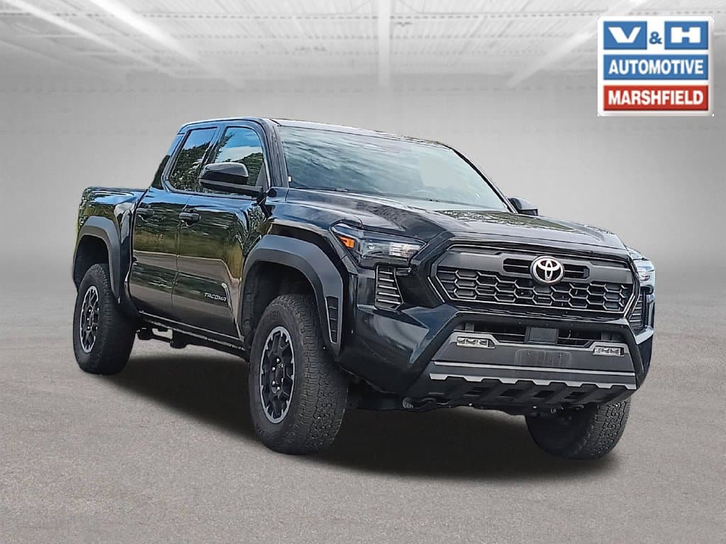 2025 Toyota Tacoma 4WD TRD Off Road — photo 1 of 4