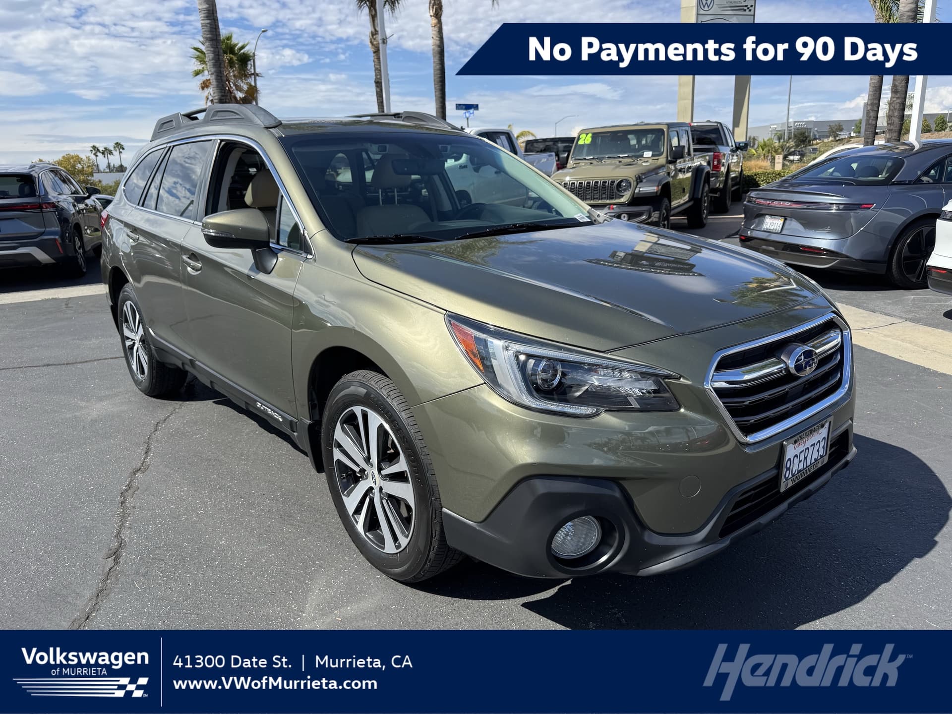 2018 Subaru Outback Limited — photo 1 of 33