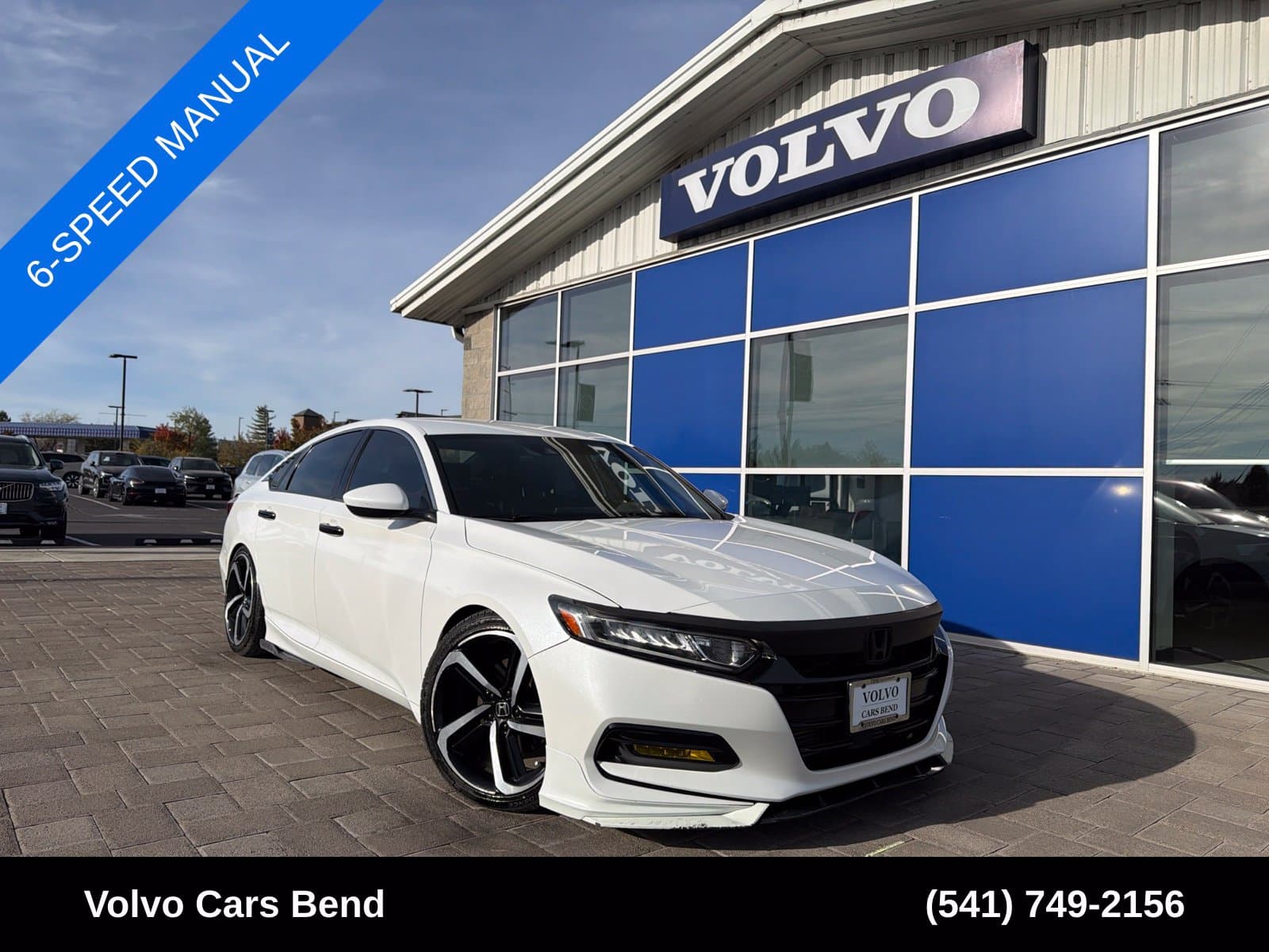 2018 Honda Accord Sedan Base — photo 1 of 27