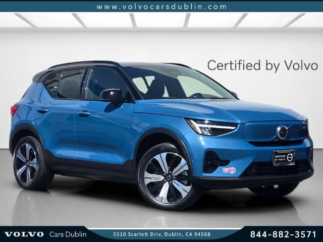 2023 Volvo XC40 Recharge Pure Electric Plus — photo 1 of 25