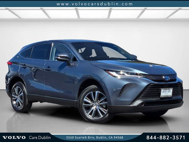 2024 Toyota Venza LE — photo 1 of 25