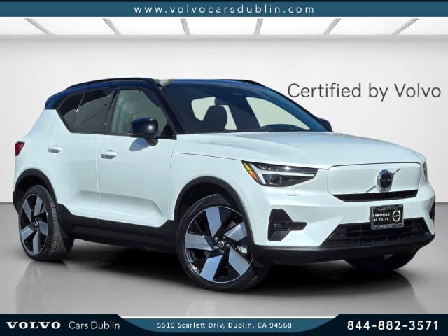 2023 Volvo XC40 Recharge Pure Electric Ultimate — photo 1 of 24