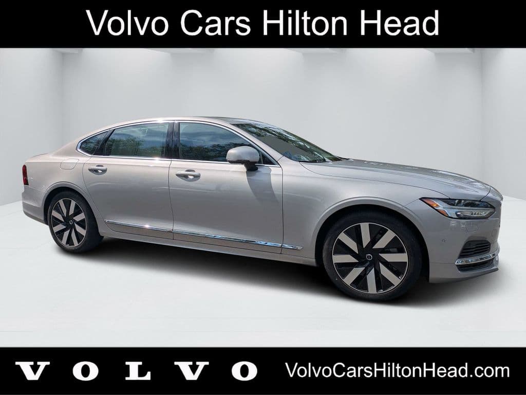 2024 Volvo S90 Recharge Plug-In Hybrid Base — photo 1 of 32