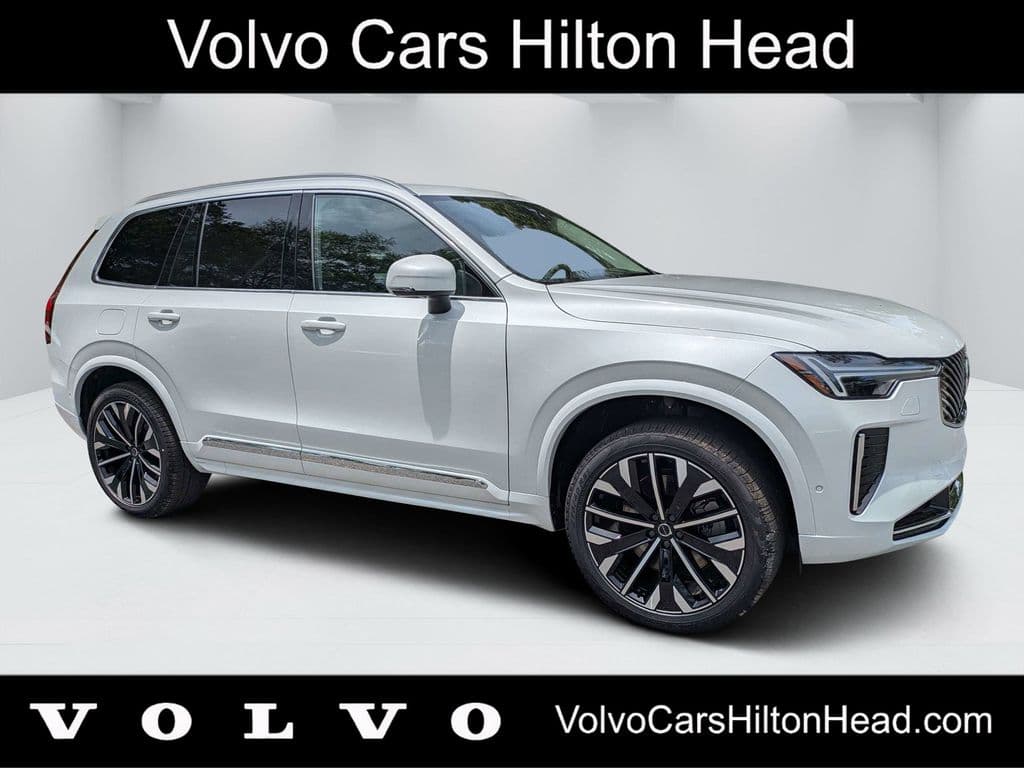 2026 Volvo XC90 Plug-In Hybrid Base — photo 1 of 31