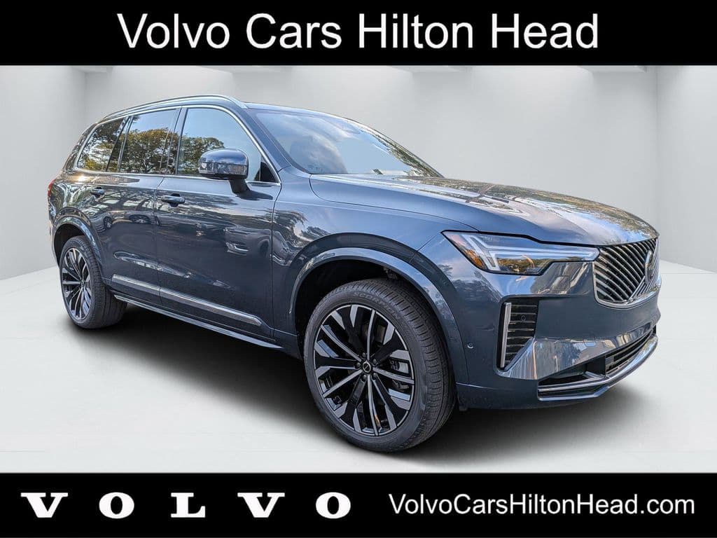 2026 Volvo XC90 Plug-In Hybrid Base — photo 1 of 31