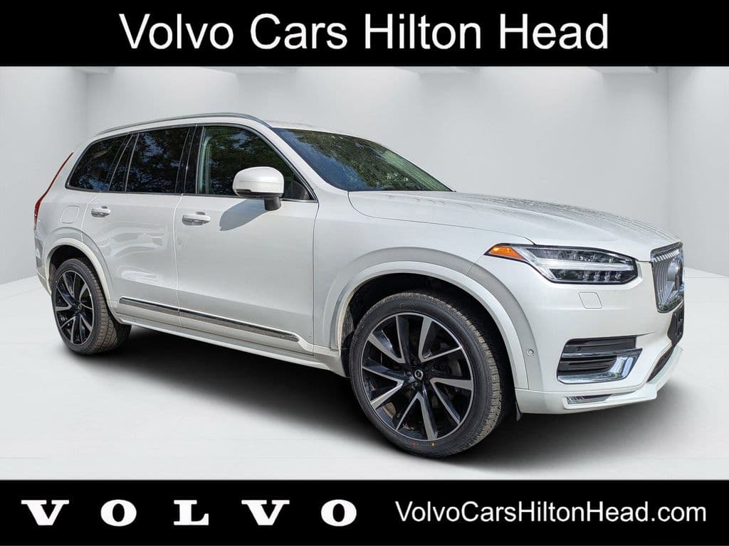 2023 Volvo XC90 Base — photo 1 of 31