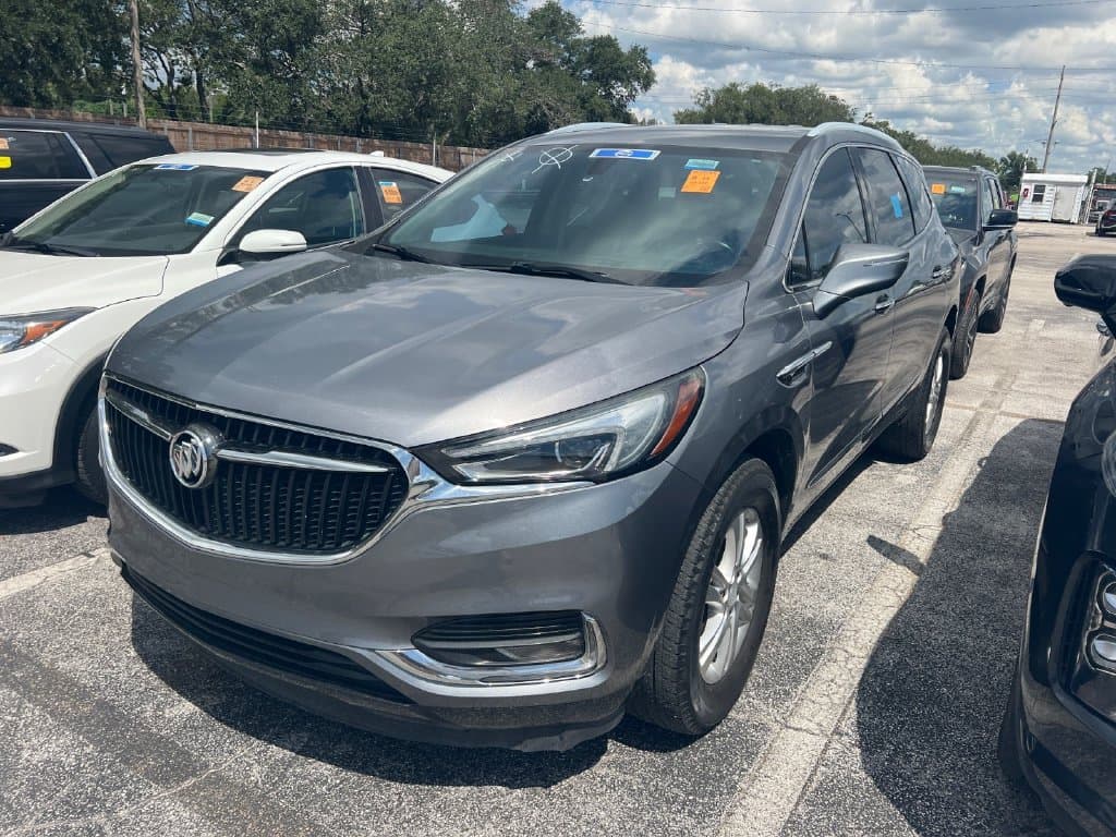 2019 Buick Enclave Essence — photo 1 of 5