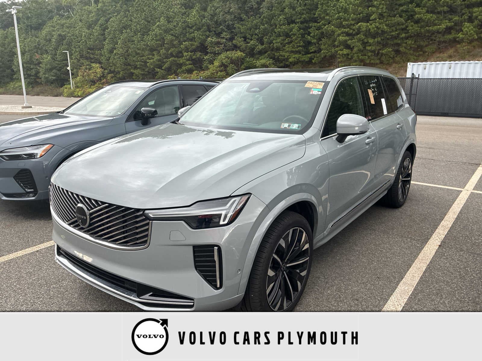 2026 Volvo XC90 Plus — photo 1 of 4