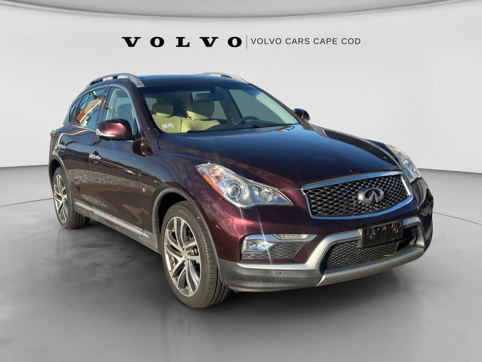 2017 INFINITI QX50 Base — photo 1 of 3