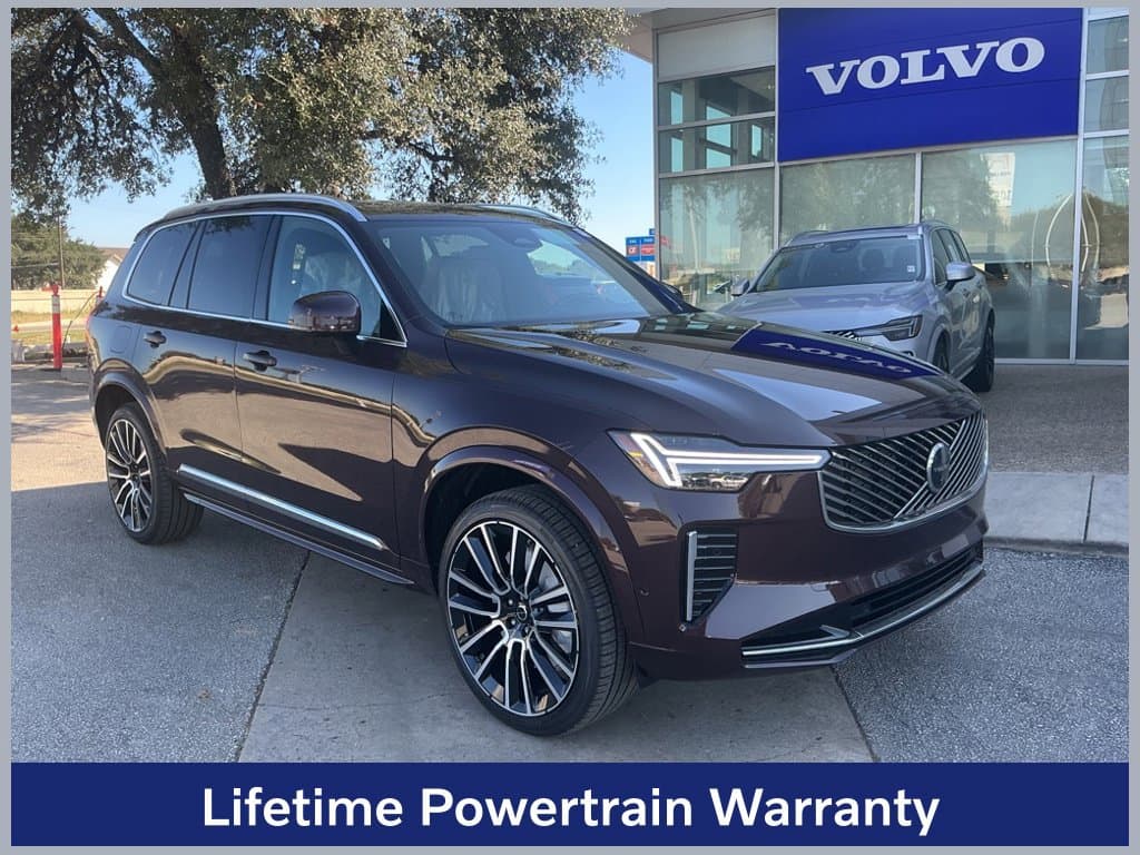 2027 Volvo XC90 Plus — photo 1 of 3