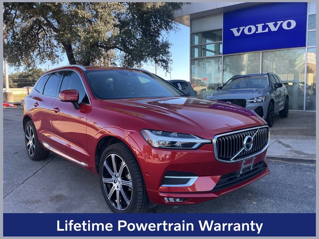 2021 Volvo XC60 Inscription — photo 1 of 3