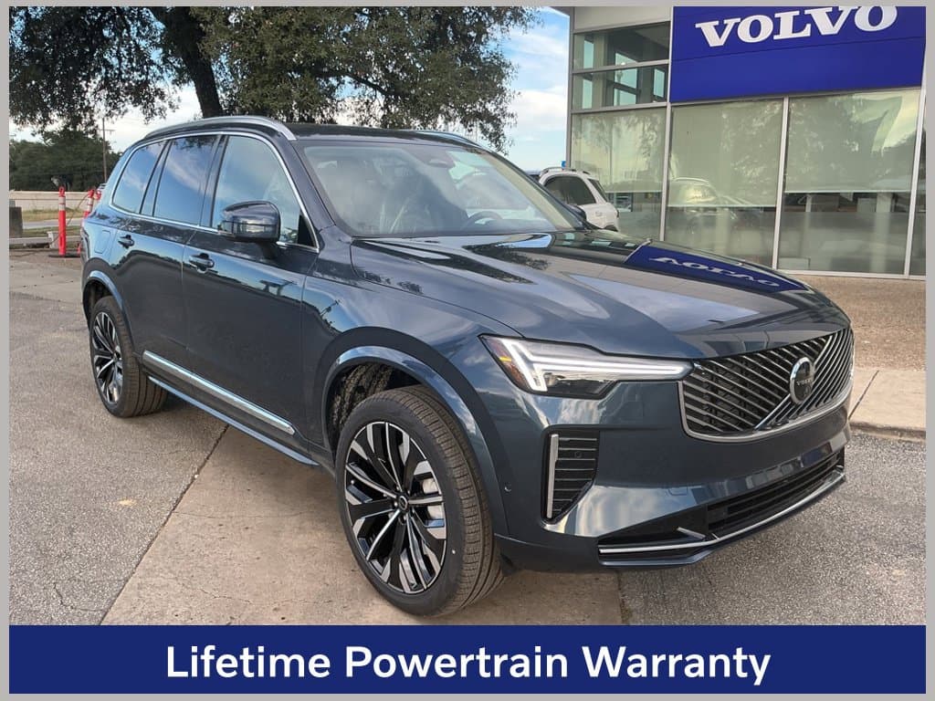 2027 Volvo XC90 Ultra — photo 1 of 3