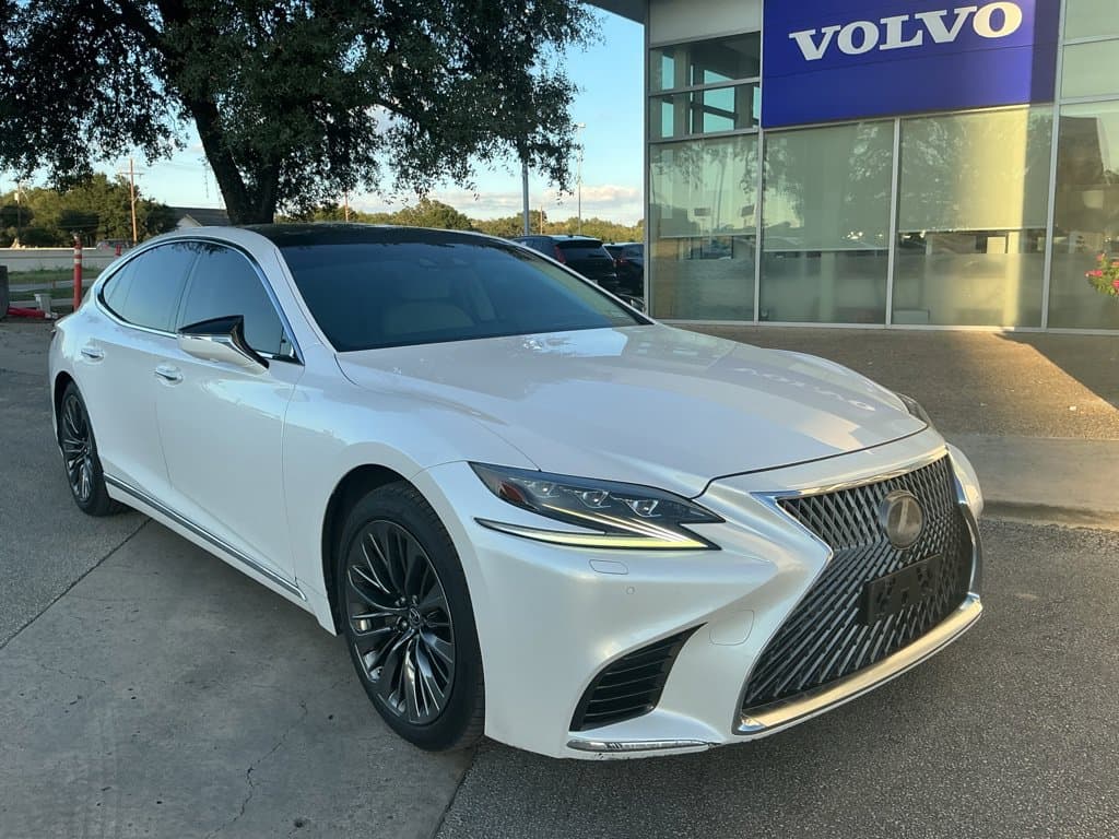 2019 Lexus LS Base — photo 1 of 3