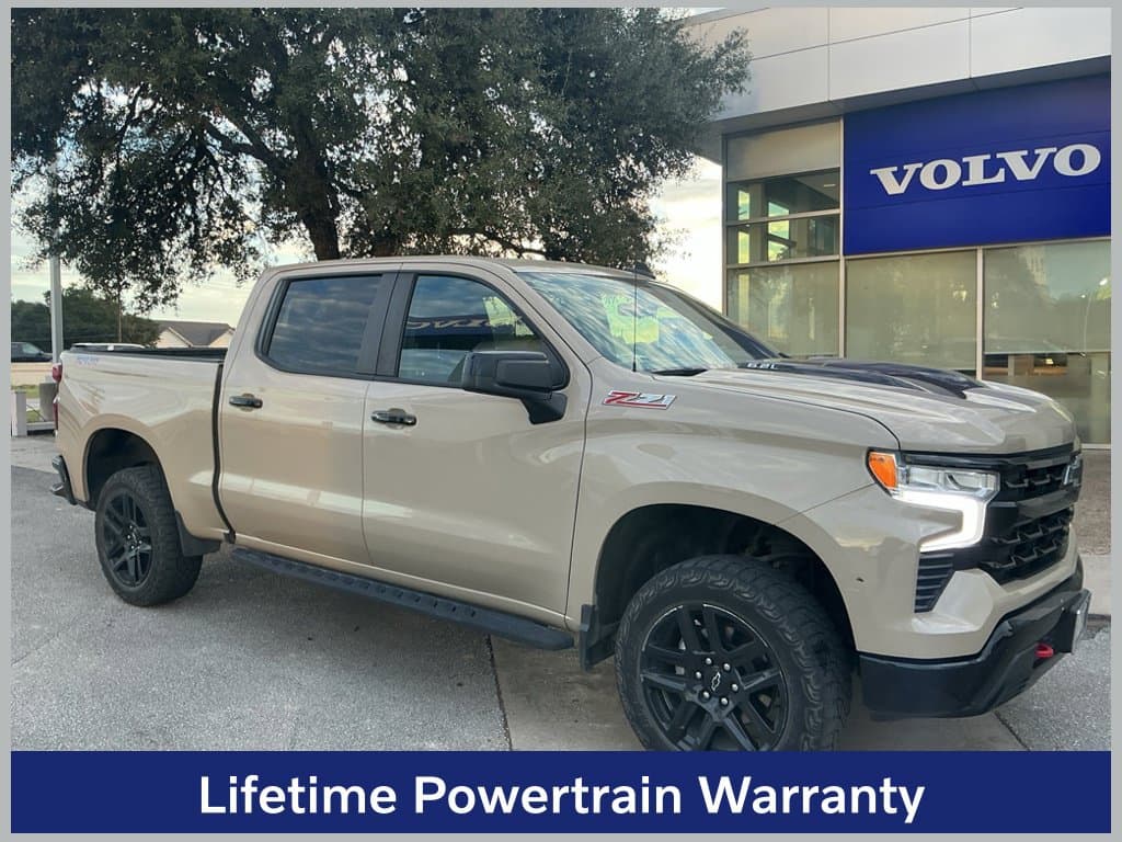 2023 Chevrolet Silverado 1500 LT Trail Boss — photo 1 of 3