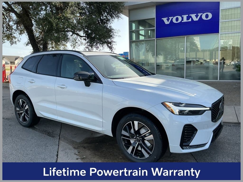 2026 Volvo XC60 Core — photo 1 of 3
