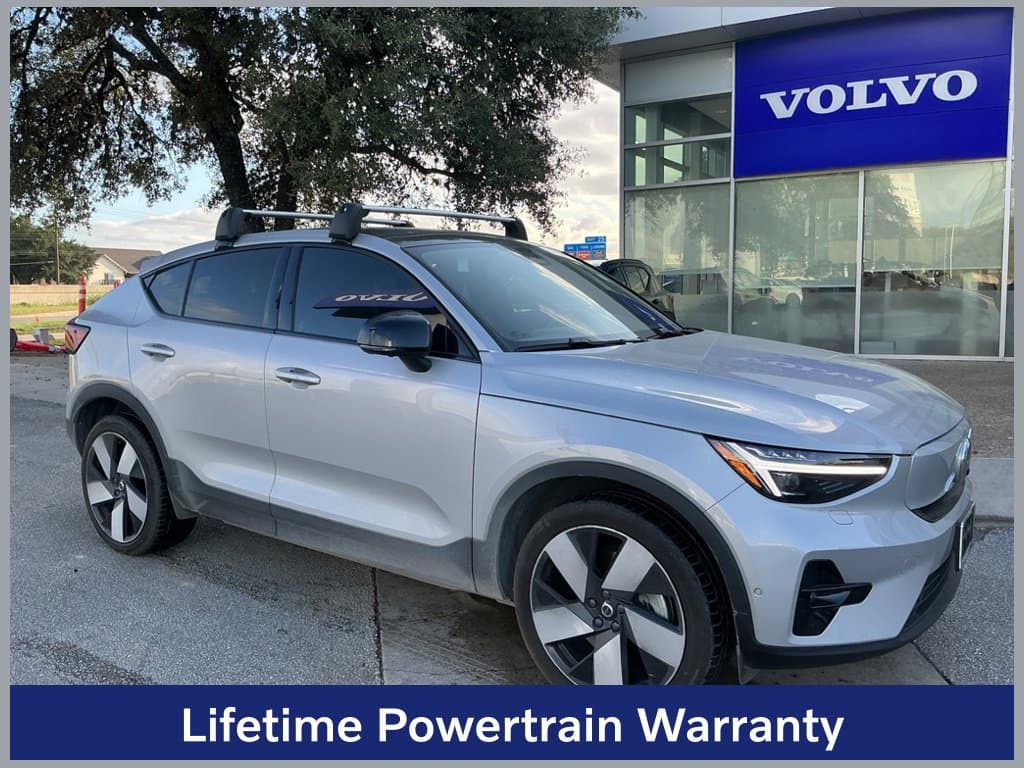 2023 Volvo C40 Recharge Pure Electric Ultimate — photo 1 of 12
