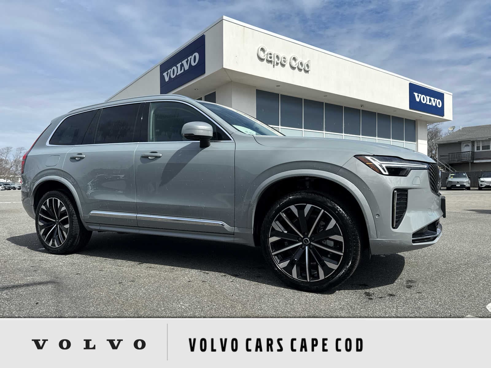 2026 Volvo XC90 Ultra — photo 1 of 56
