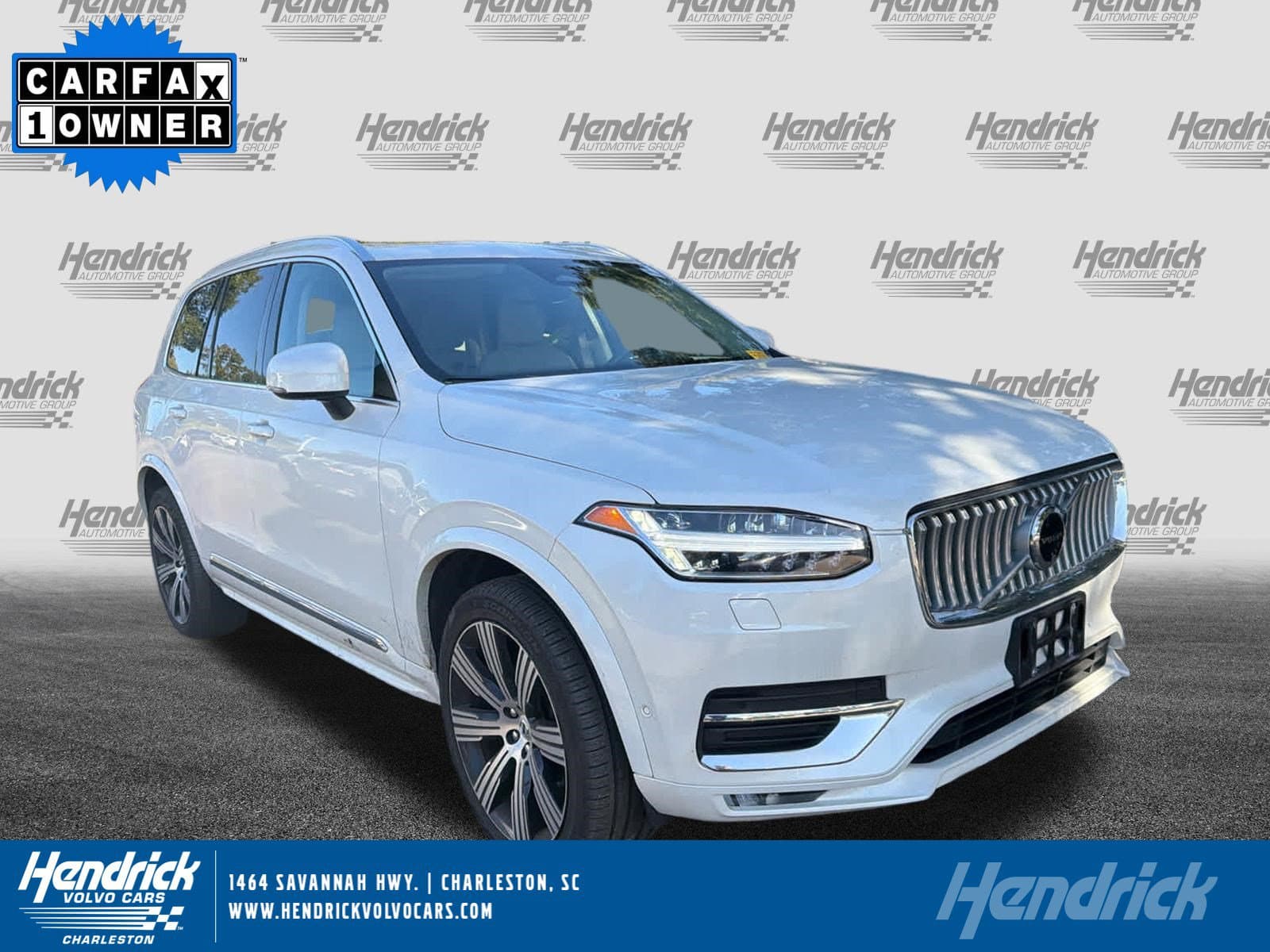 2024 Volvo XC90 Plus Bright Theme — photo 1 of 36