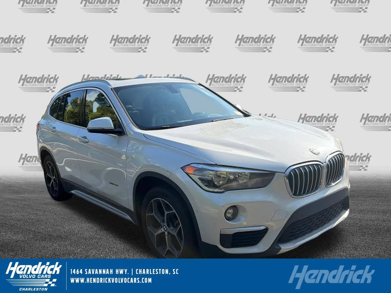 2018 BMW X1 xDrive28i — photo 1 of 36