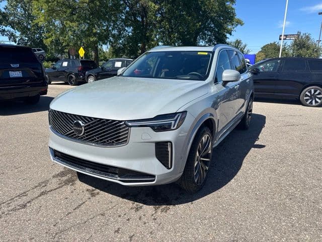 2026 Volvo XC90 Ultra — photo 1 of 14