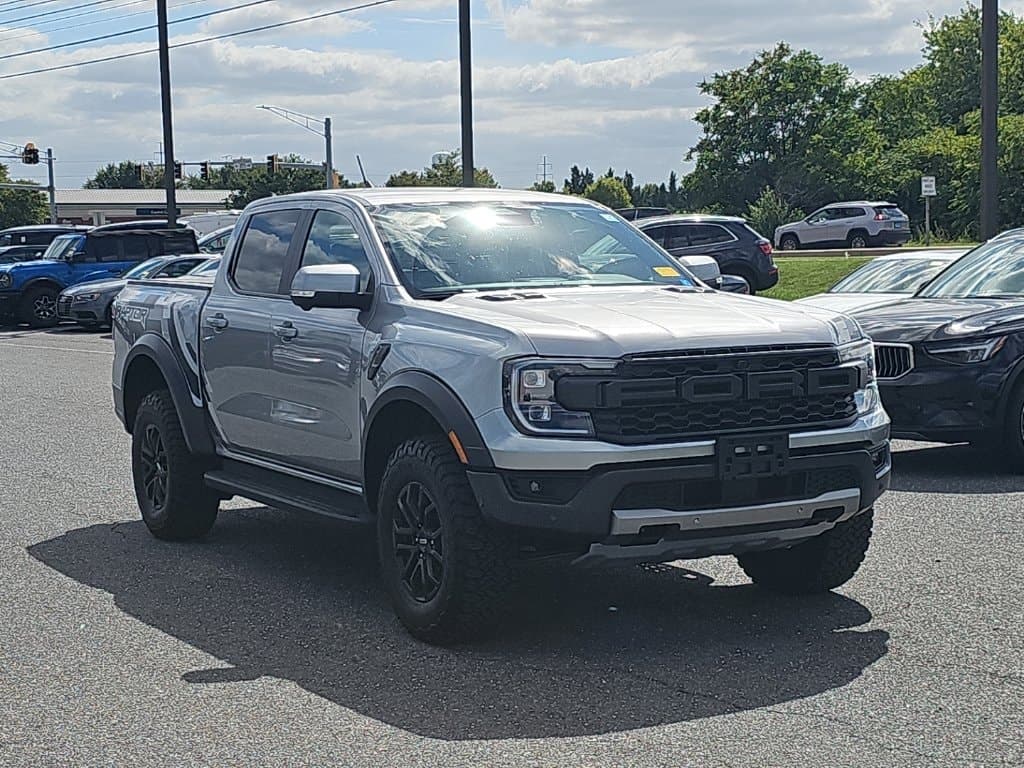 2024 Ford Ranger Raptor — photo 1 of 19