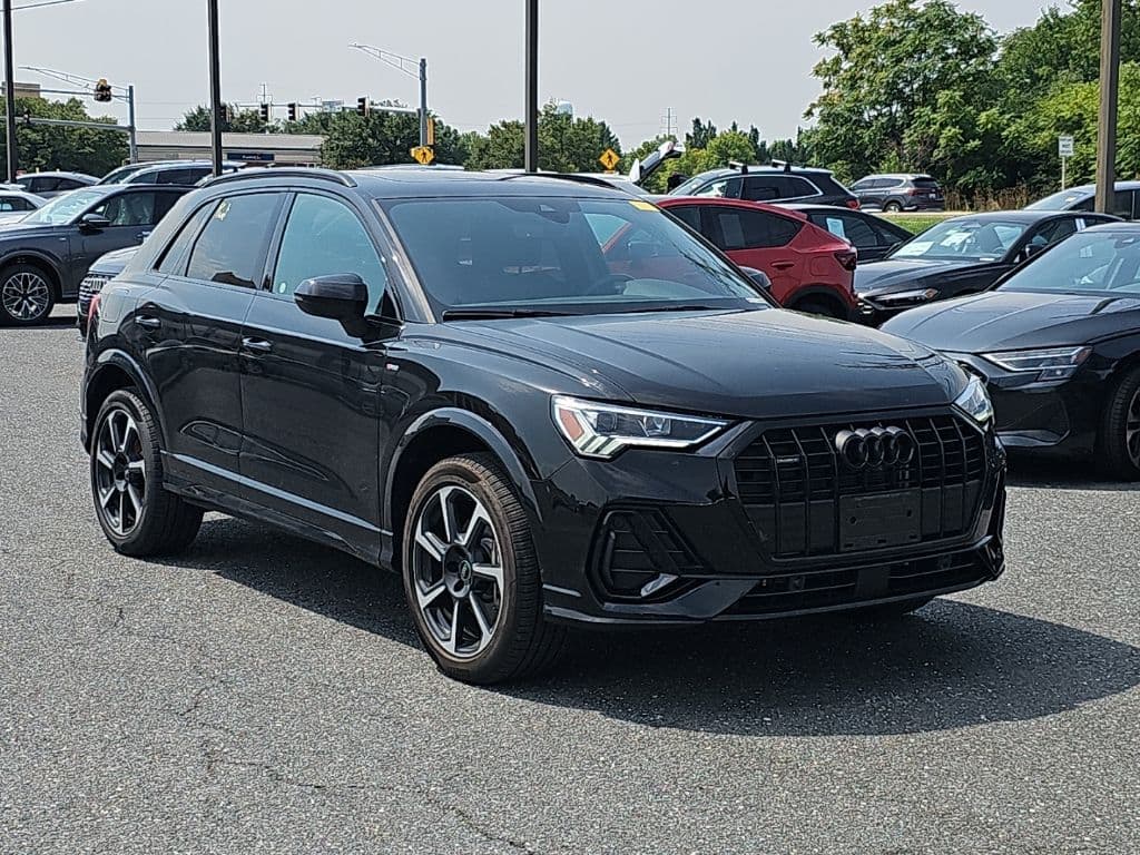 2025 Audi Q3 Premium Plus — photo 1 of 19